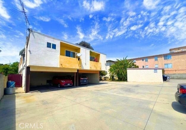 Building Photo - 6438 Mammoth Ave