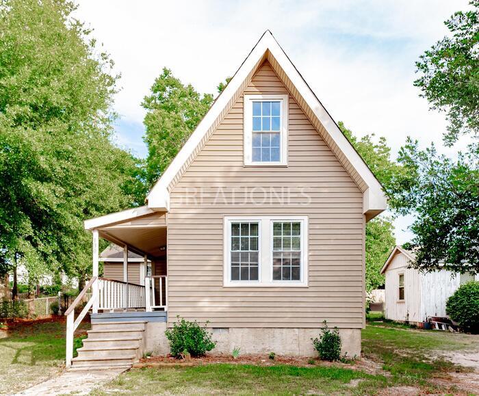 130 Pelzer St, Warrenville, SC 29851 House Rental in Warrenville, SC