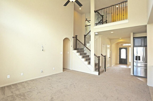 Building Photo - 2107 Post Oak Court