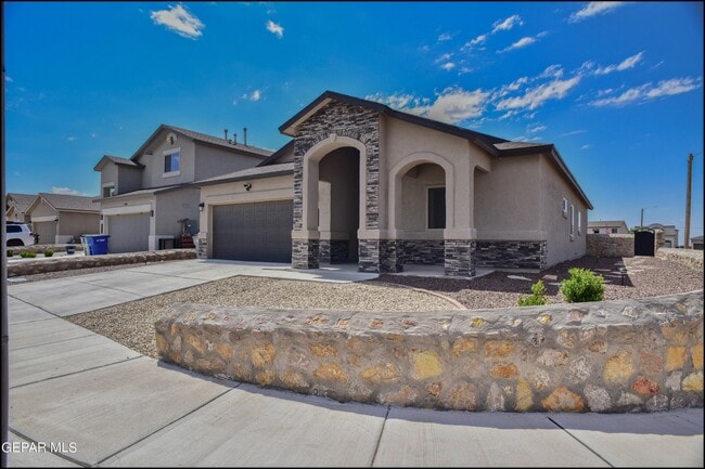 Building Photo - 6980 White Mesquite Wy