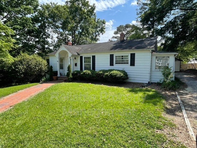 Foto principal - 123 E Blanche St