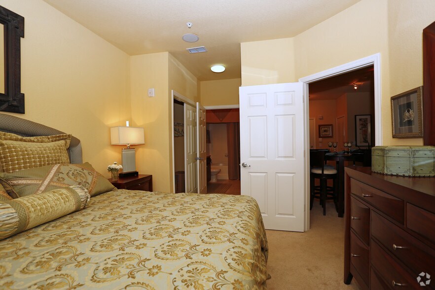 The Addison Rentals Brandon, FL