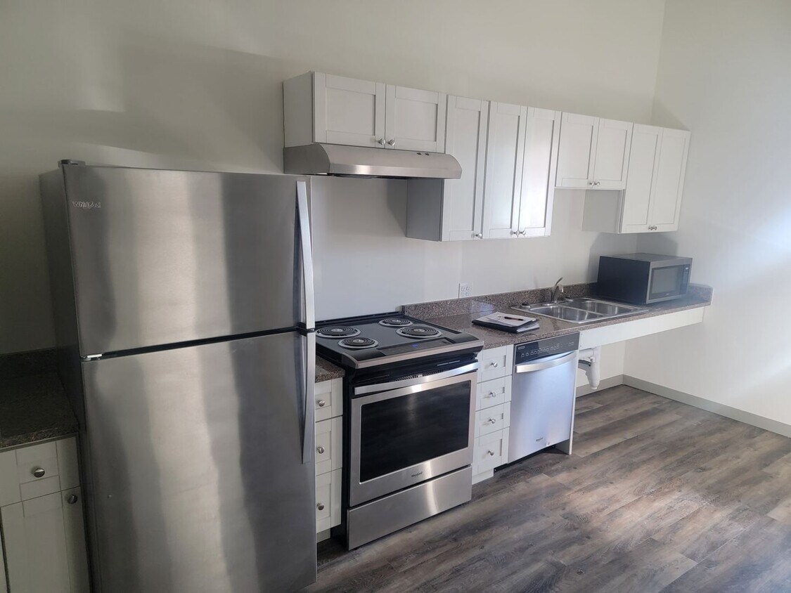 Primary Photo - One-Bedroom Unit at Block 100