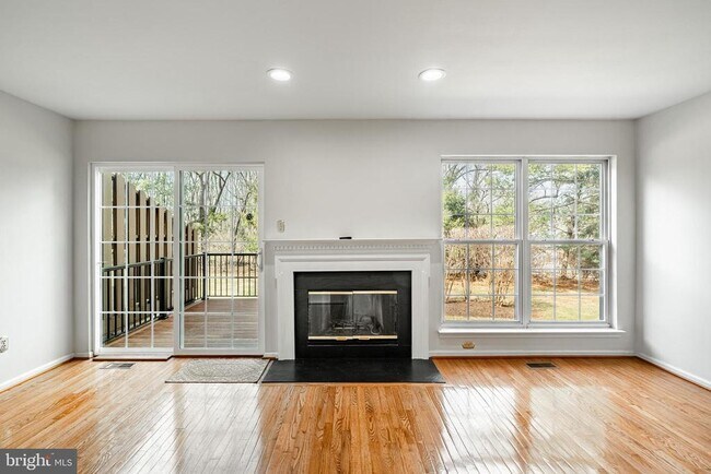 Foto del edificio - 124 Jeffords Ct