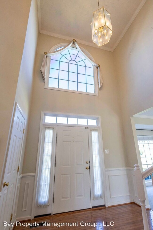 Building Photo - 4 br, 3.5 bath House - 305 Woltham Ct