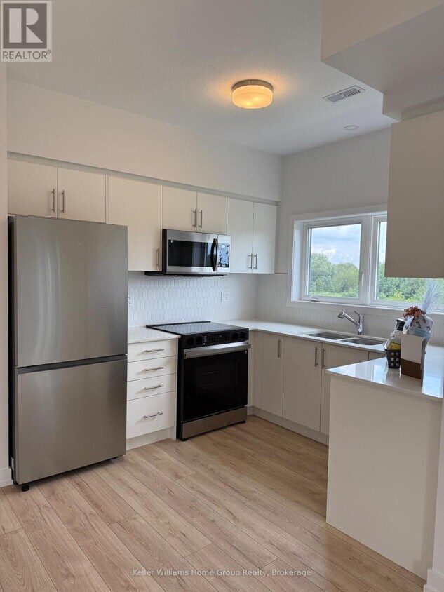Photo principale - 940-940 St David St N