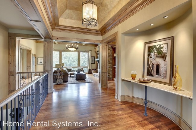 Building Photo - 4 br, 4 bath House - 6823 Alpine Trail