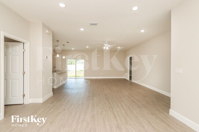 Foto del edificio - 541 Fellenz St