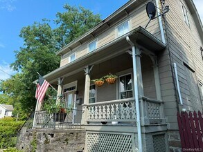 Building Photo - 55 Union St