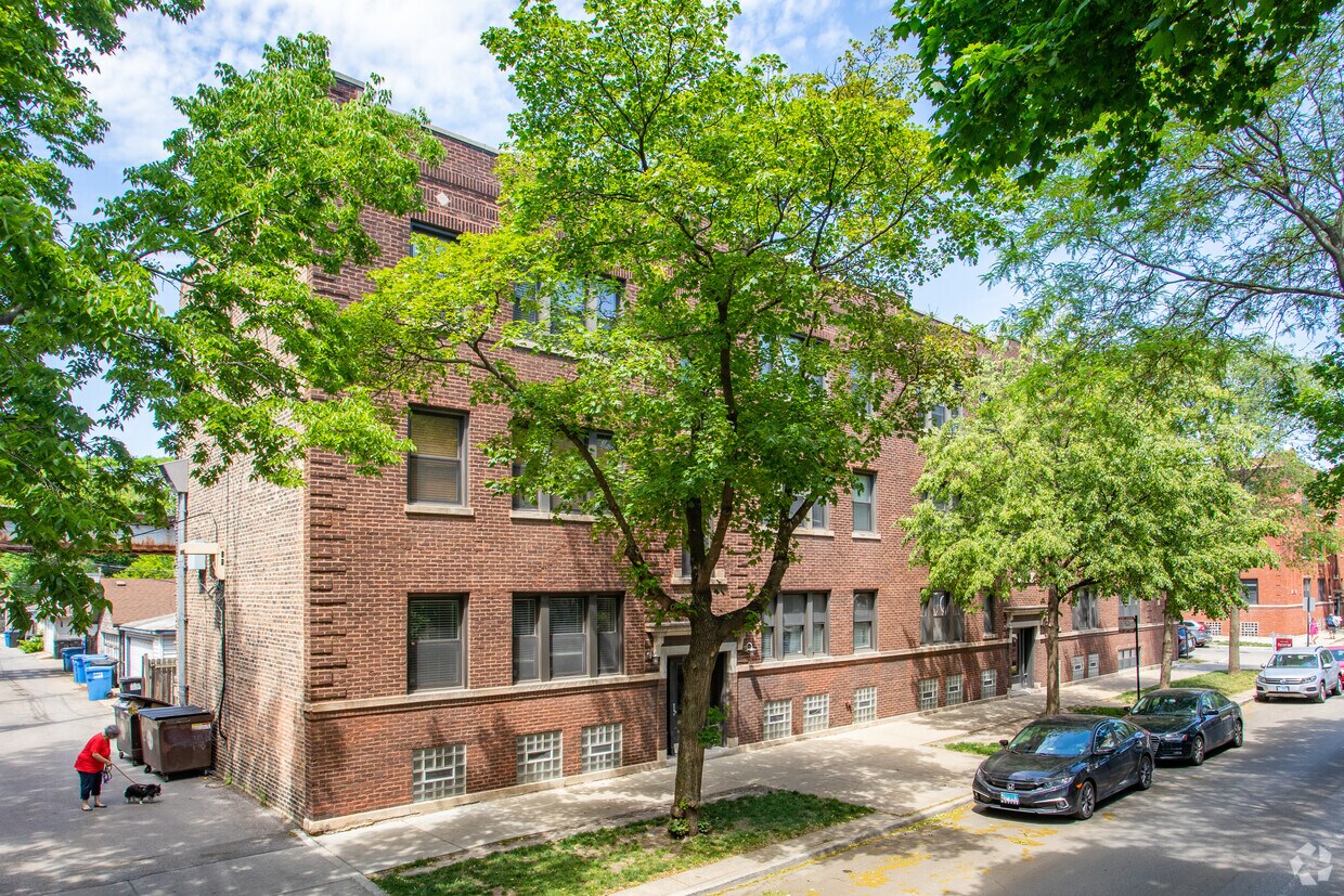 Foto del edificio - Roscoeview Condominiums