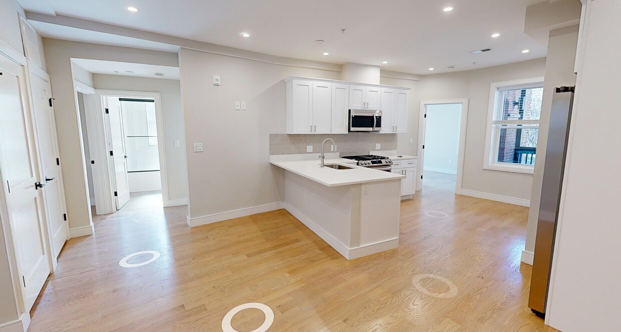 Foto principal - 164 Allston St