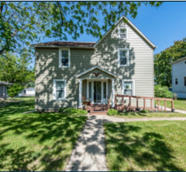 Foto del edificio - 2037 Gabriel Ave