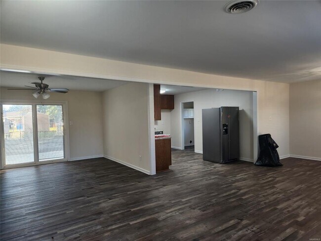 Foto del edificio - 122 Debra Dr