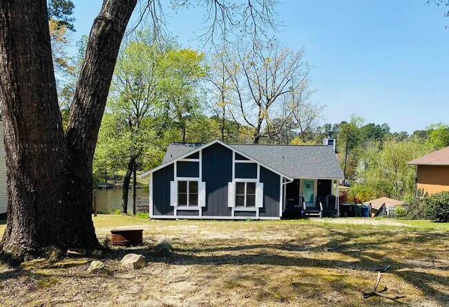 Building Photo - 5617 Nix Rd