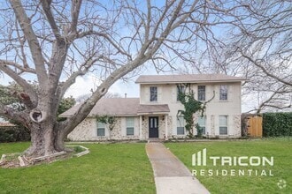 Building Photo - 3301 Newkirk Dr