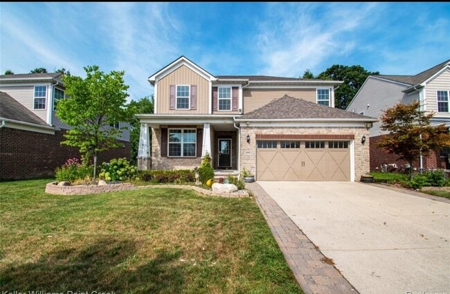 Building Photo - 5995 Branch Dr
