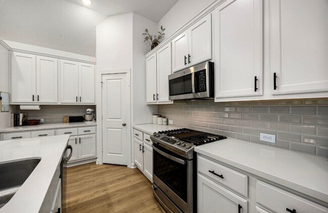 Foto del edificio - 17303 Merigold Hts Dr