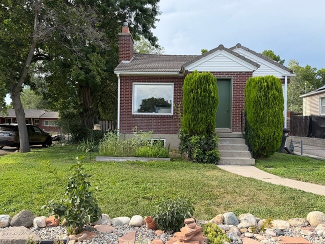 Photo - 1005 Austin Ave (Millcreek, UT) House