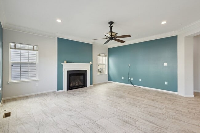 Building Photo - Welcome to Glenkirk Estates!