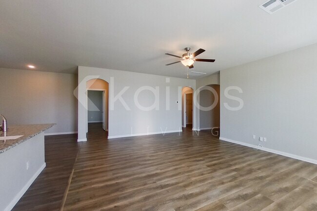 Foto del edificio - 820 NW 4th St