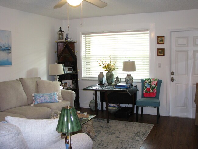 Foto del edificio - 2600 S Kanner Hwy