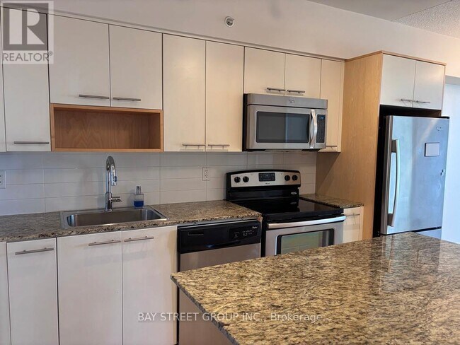 Photo du bâtiment - 5 Valhalla Inn Rd