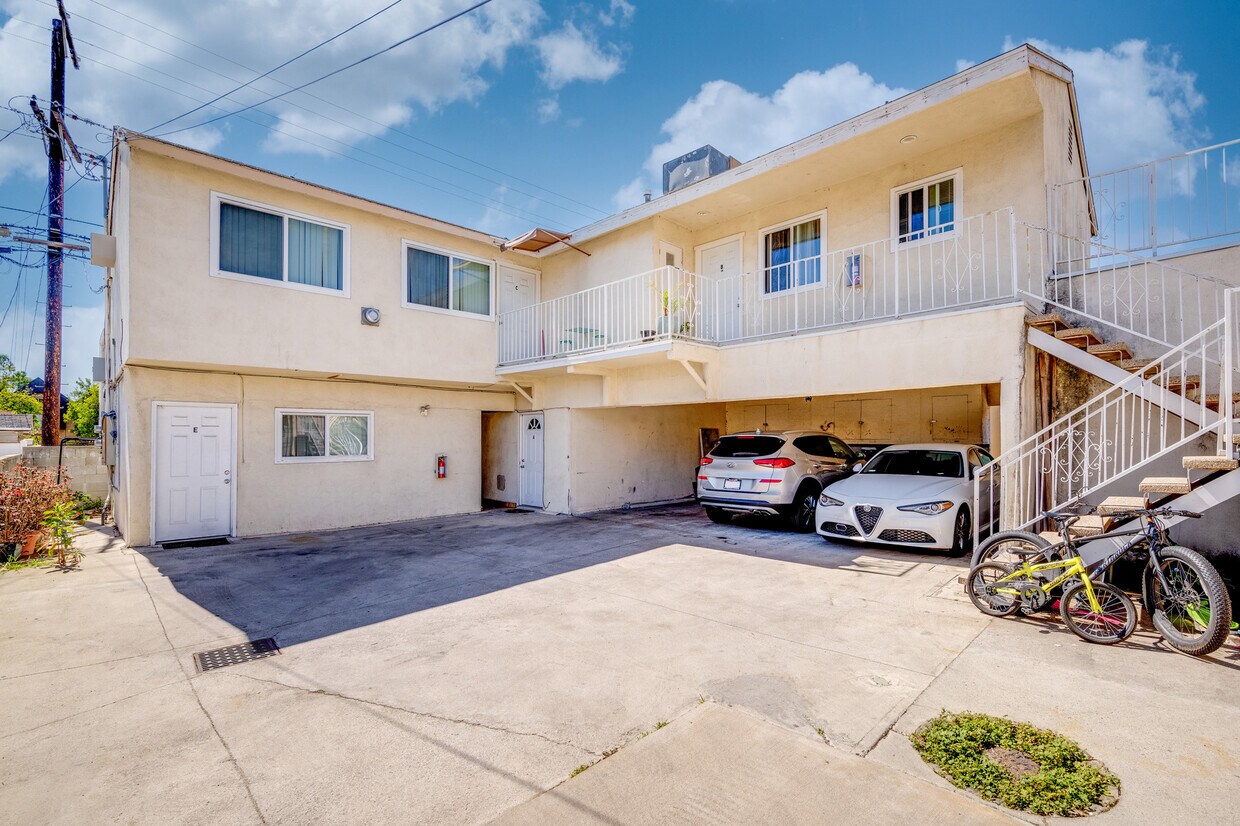 2704 Apartments for Rent in Glendale, CA Westside Rentals