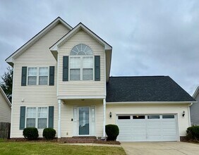 Building Photo - 2613 Gressitt Point lane