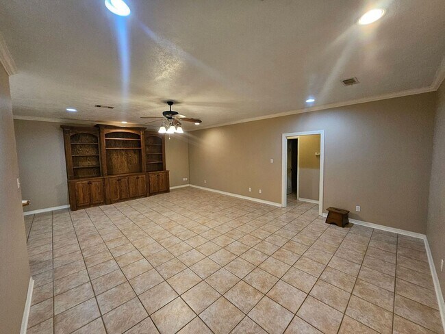 Foto del edificio - 7603 Kurthwood Rd