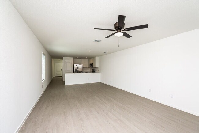 Foto del edificio - 1235 Maple St