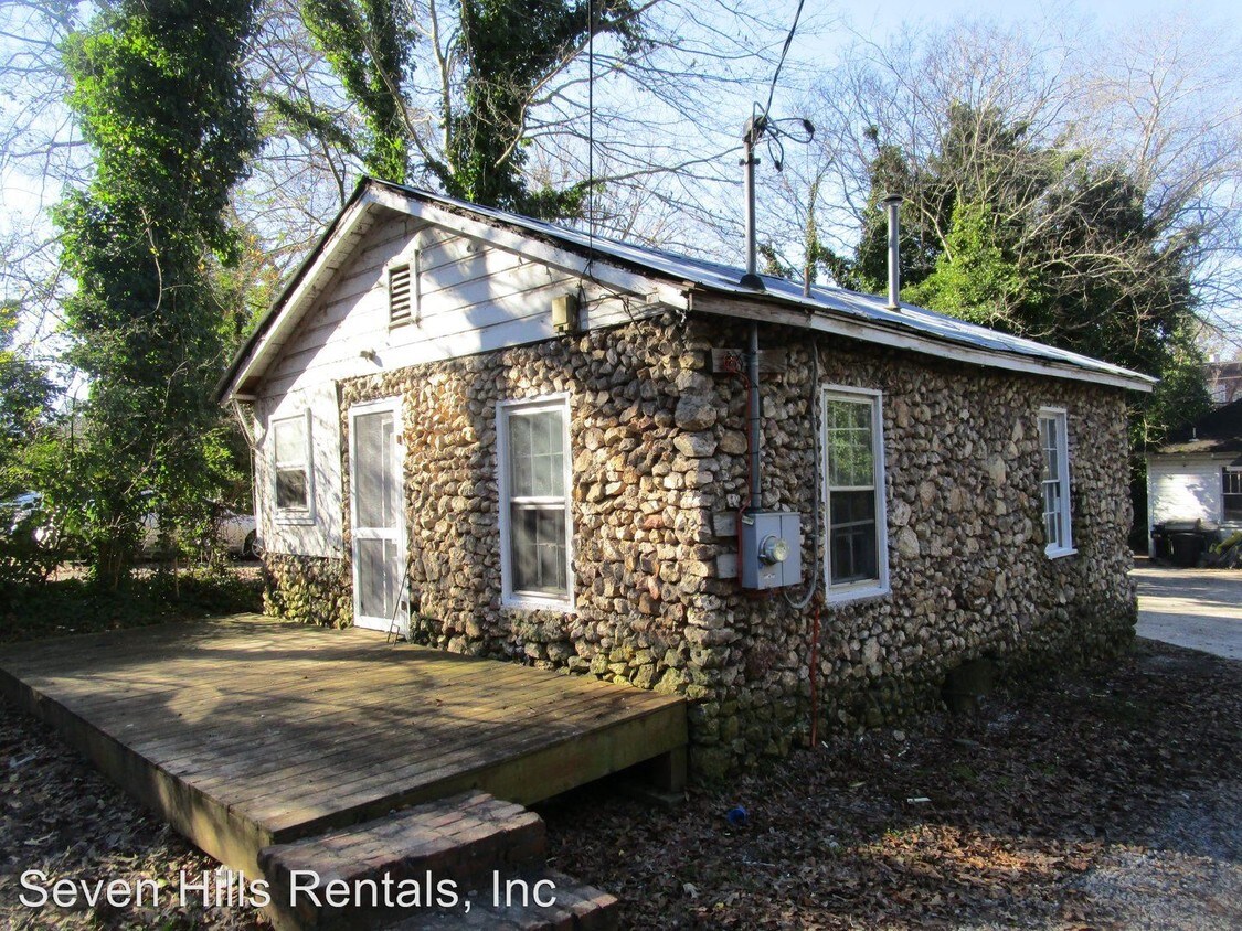 1907 Turner McCall Blvd, Rome, GA 30161 Room for Rent in Rome, GA