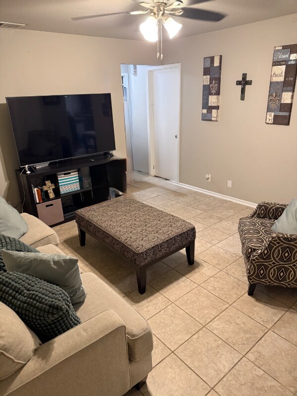 Building Photo - 12021 Forest Nook Ct