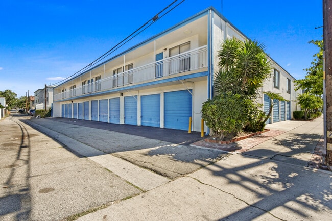Foto del edificio - 909 N. Wilmington Blvd.
