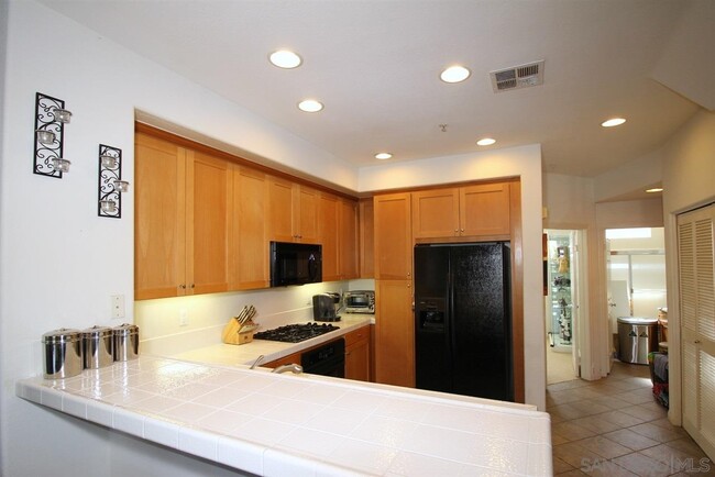 Foto del edificio - 8756 Esplanade Park Ln