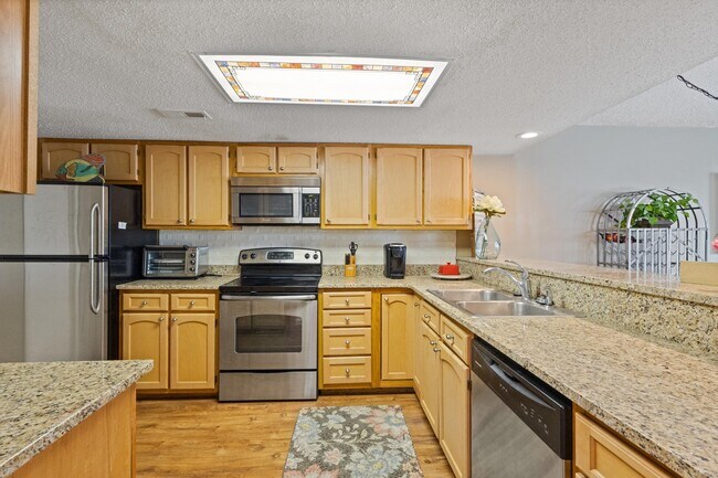Foto del edificio - 4440 Nassau Ct