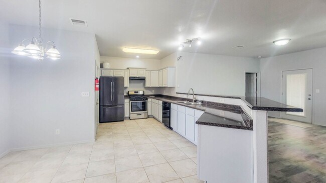 Foto del edificio - Your keys are ready!