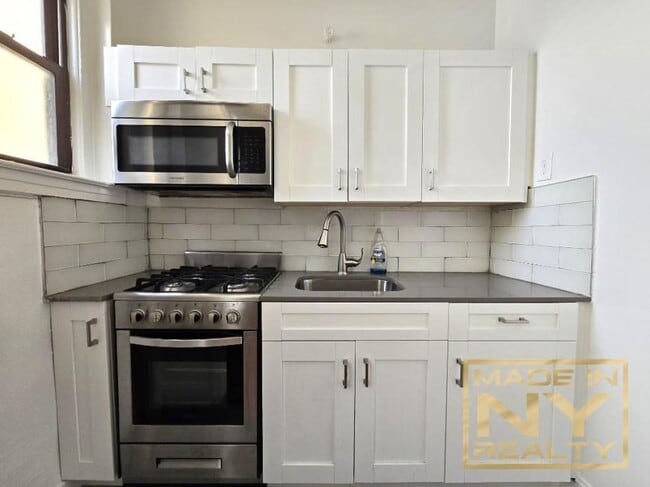 0 bedroom in ASTORIA NY 11102 - 0 bedroom in ASTORIA NY 11102 Apartment