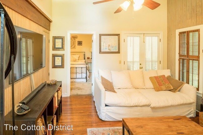 Foto del edificio - 2 br, 2 bath House - 107 Herbert St