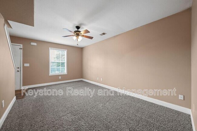 Building Photo - 2296-G McCormick Ln