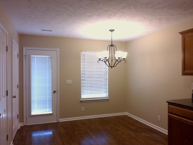 Building Photo - 3258 Prater Ct