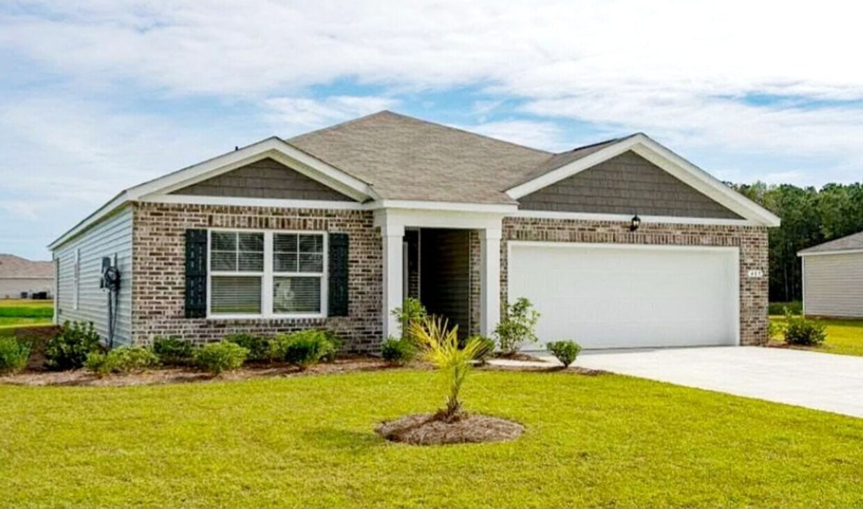 Foto principal - Whitehall - Bright, Modern 3-Bed / 2-Bath ...