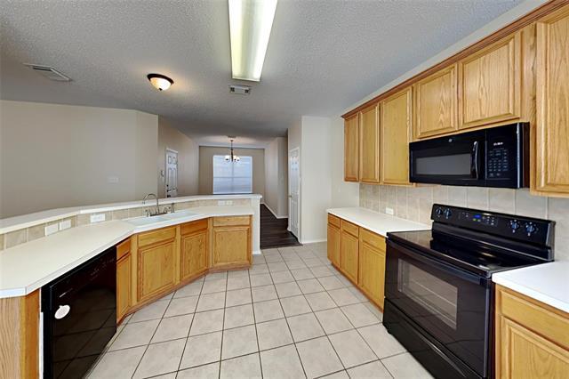 Building Photo - 7099 Juniper Dr