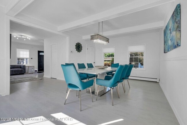 Foto del edificio - 373 W Park Ave