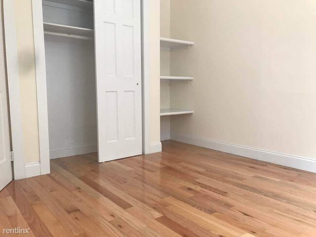 Building Photo - 2 br, 1 bath Apartment - 712 W 176th St