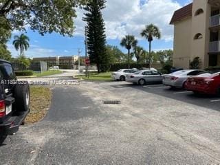 Foto del edificio - 8285 Sunrise Lakes Blvd