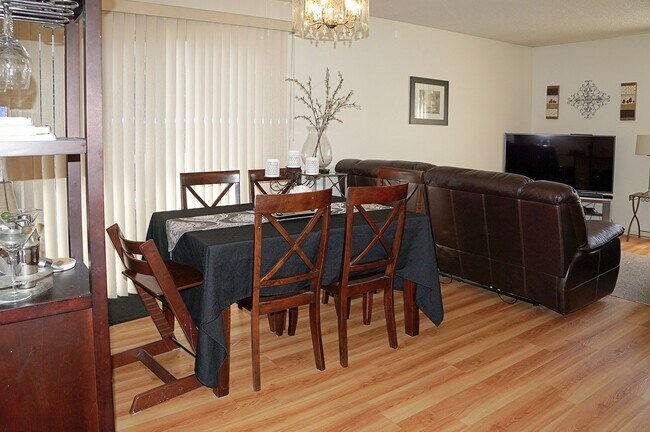 Foto del edificio - $3,390 GORGEOUS 3 BR ARDENWOOD HOME FOR RENT
