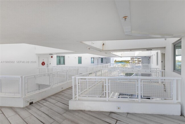 Foto del edificio - 1133 102nd St