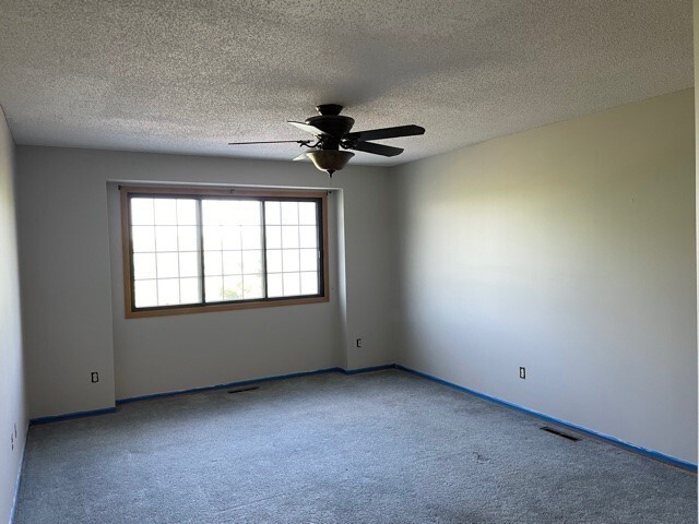 Foto del edificio - 1534 Cottage Dr