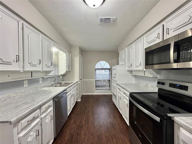 Foto del edificio - 2744 S Cypress Cir