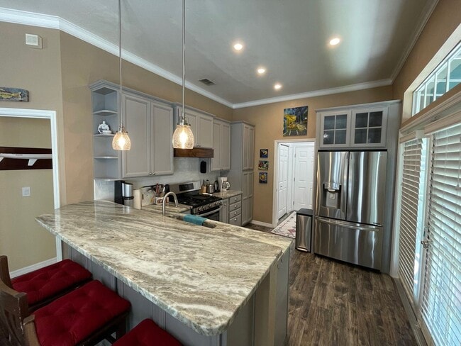 Building Photo - 3 br, 2 bath House - 5113 SW 103rd Way